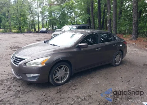 2013 Nissan Altima 2.5 S from USA, damaged, VIN 1N4AL3AP3DC142720